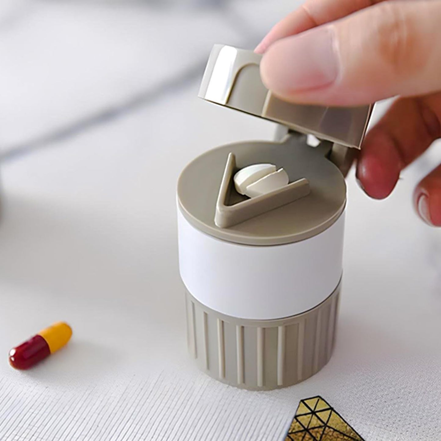 💊 Naama 3-in-1 Tablet & Pill Cutter | Crusher, Grinder & Storage Box – Portable Mini Pill Splitter (White)