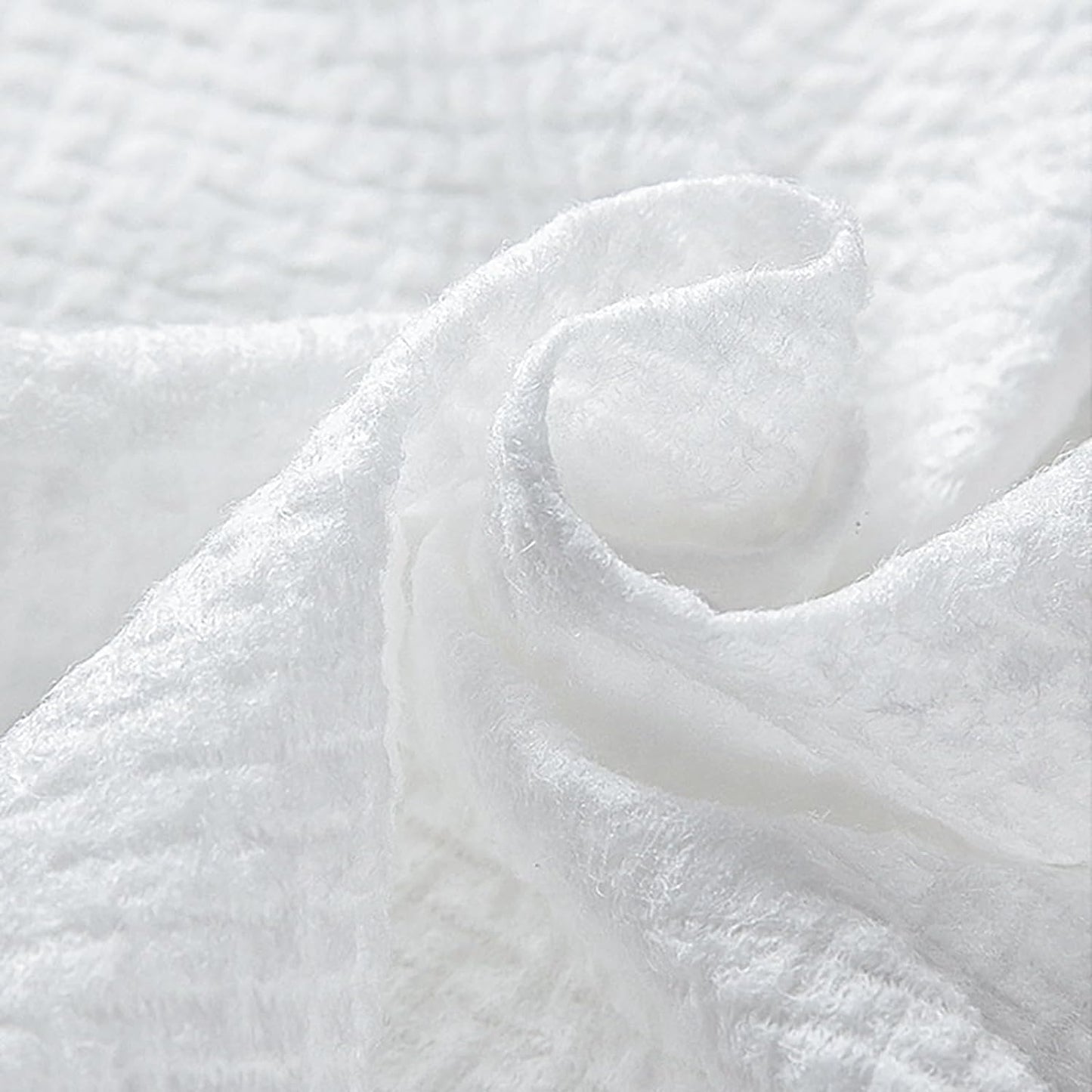 🧻 ZOLTIVASTORE Compressed Towels – Magic Portable Coin Tissues for Travel & Home (Pack of 14)